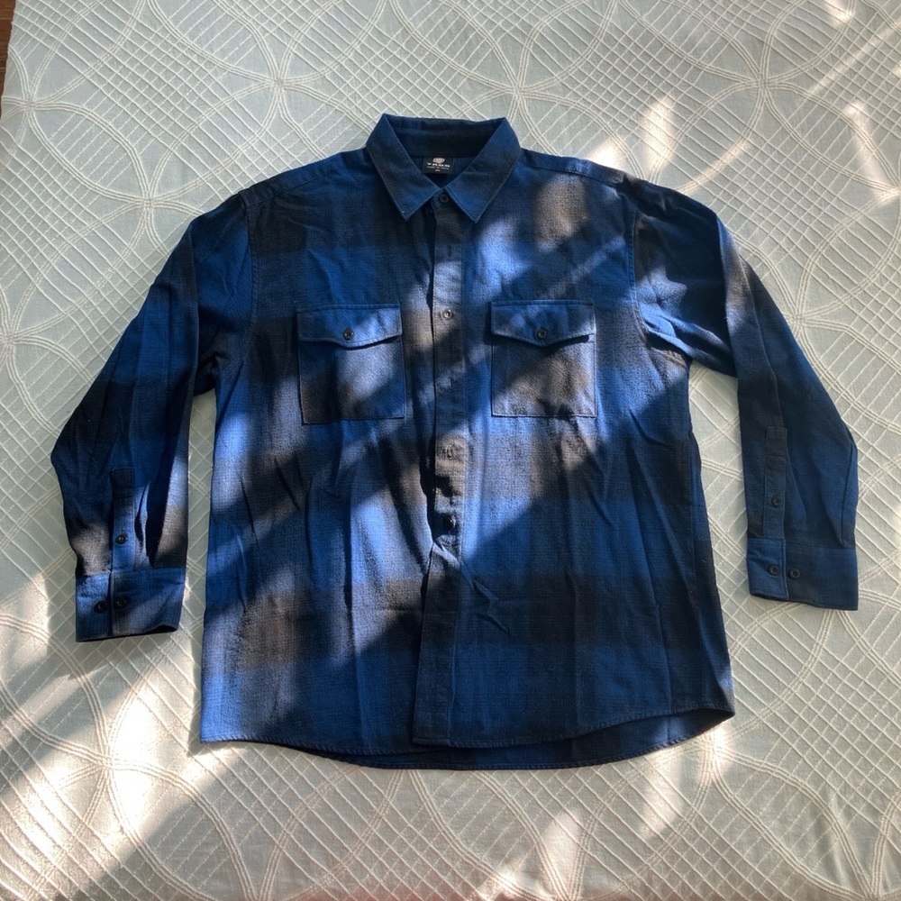 Yago Flannel - Picture 2 of 7